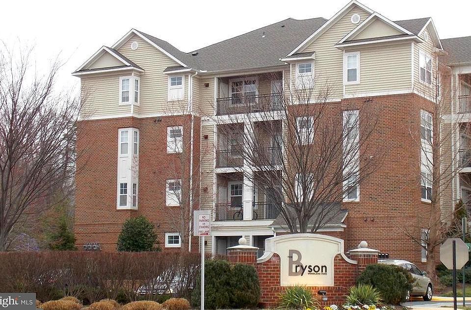 1st image of 12909 Centre Park Cir APT 207