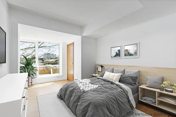 Sold by HomeDax Real Estate | media 28