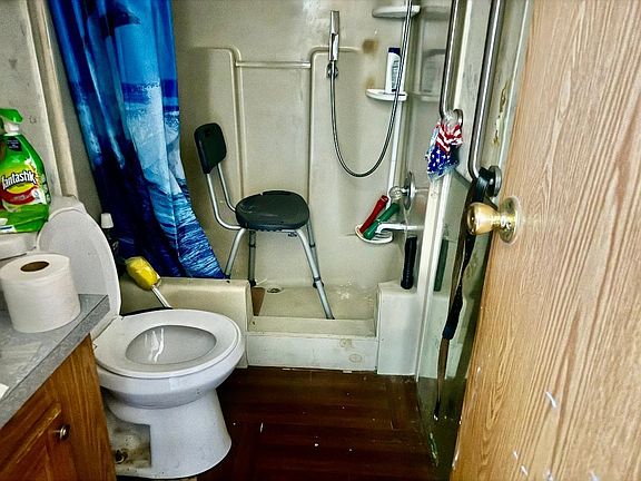 5th image of 5 Raymond Place