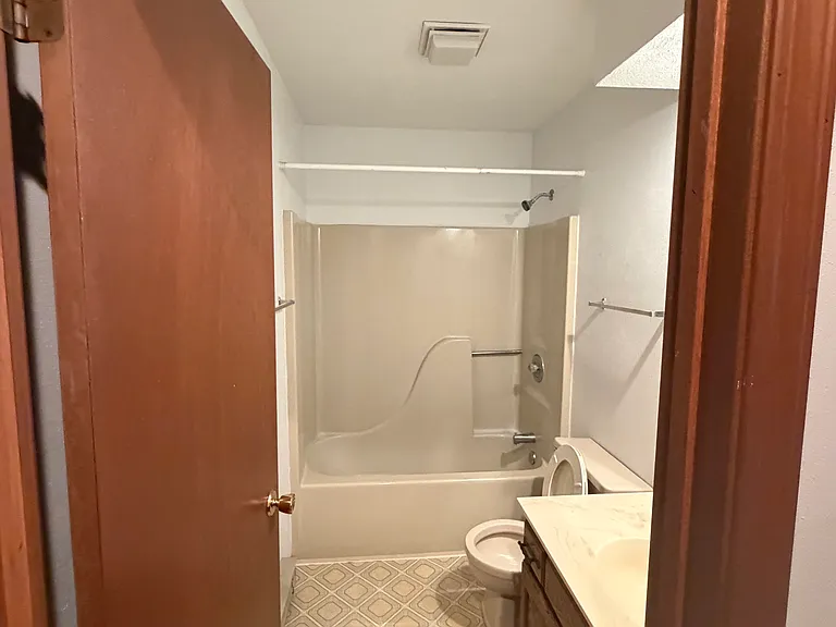 4726 Trevor Cir #1 — Photo 9