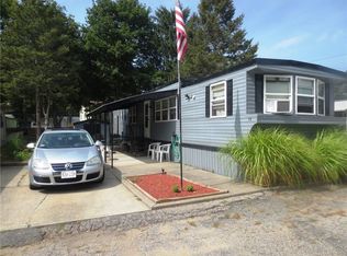 1346 Newport Ave, Attleboro, MA 02703