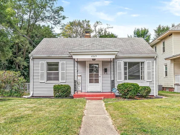 2025 Prairie Ave, South Bend, IN 46613