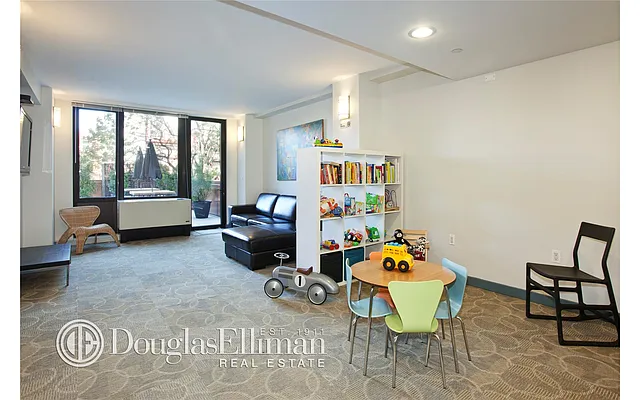 Rented by Douglas Elliman | media 14