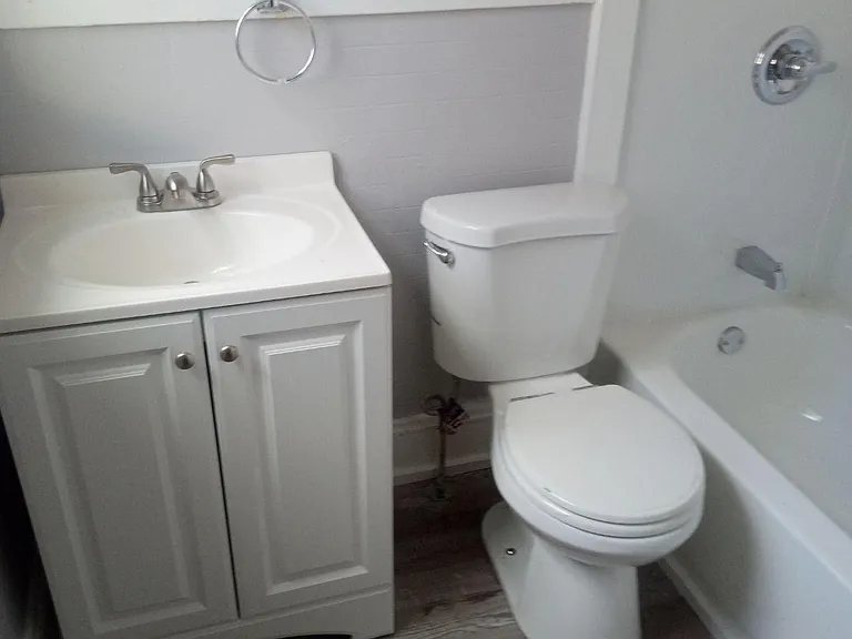 288 Hanover St #4 — Photo 3