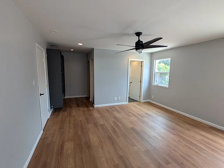 533 Oak Ave — Photo 10