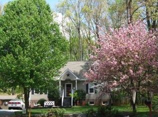106 Capital Ln, Forest, VA
