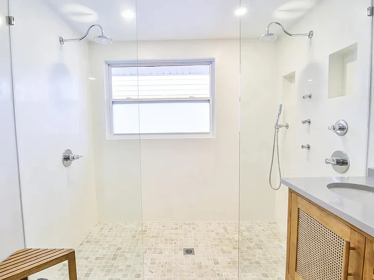 2249 Grove St — Photo 9