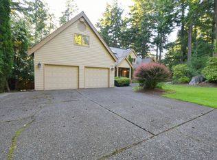 648 Clark Rd, Bellingham, WA 98225