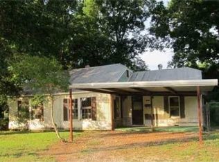 704 Youngsdale Cir, Marshall, TX 75670