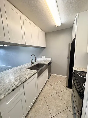 3015 Walnut Bend Ln #13 Photo 1