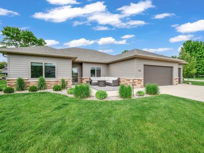 905 Emerald Pines Dr, Arnolds Park, IA, 51331