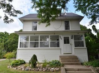 503 Emmons St SE, Caledonia, MI 49316