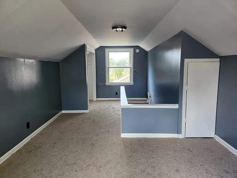 18955 Lenore Ave — Photo 11