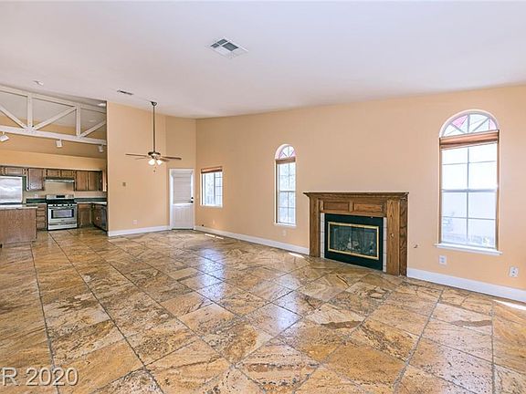 3rd image of 7217 Richmond Heights Dr
