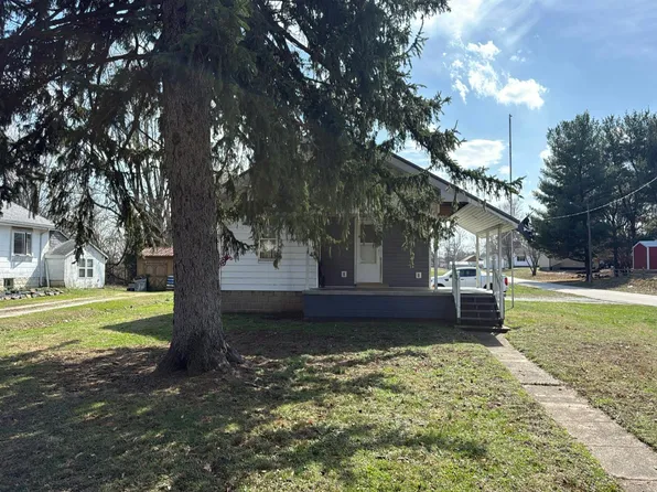 516 John St, Plainville, IN 47568