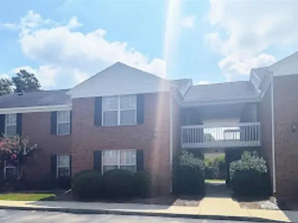1114 Third Loop Rd #E, Florence, SC 29505