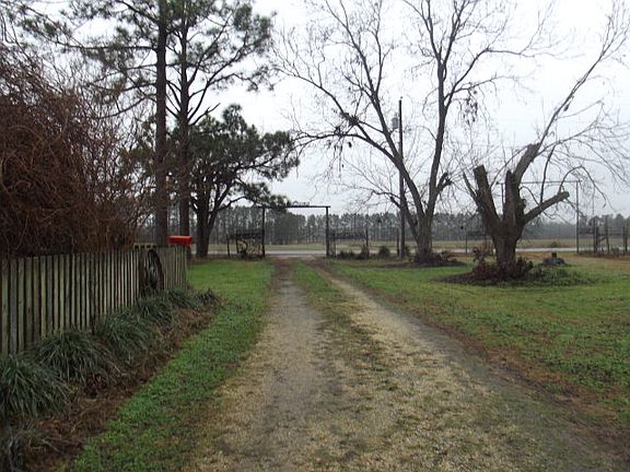 4th image of 20619 State Highway 125