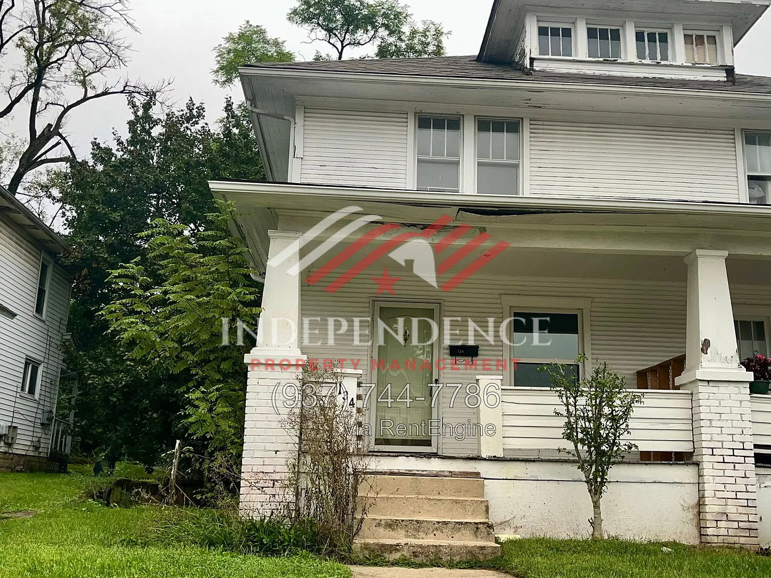 3 bed, 1.0 bath, $1,050 — Photo 2