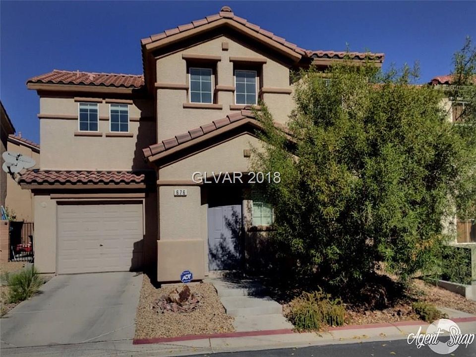1st image of 676 Port Talbot Ave