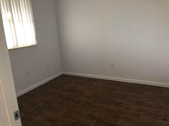 5th image of 14931 SW 82nd Ln APT 501