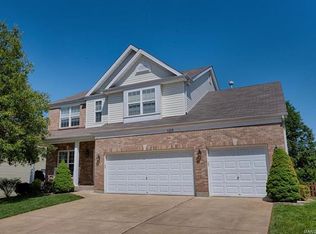 120 Pine Needle Dr, Wentzville, MO