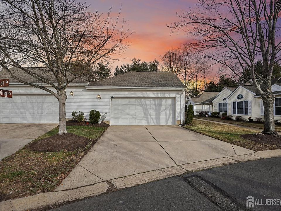 1st image of 304 Waxwing Dr
