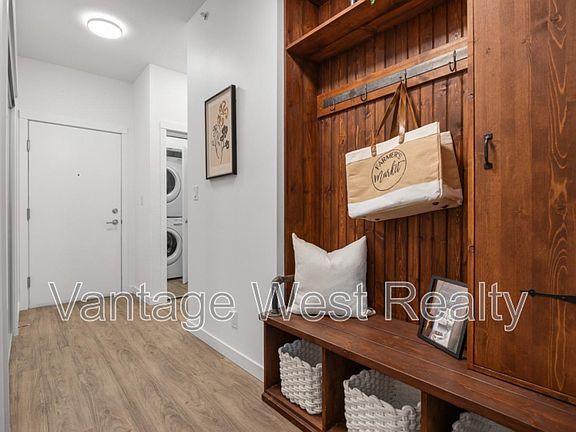 5th image of 1775 Chapman Pl #Penthouse 12