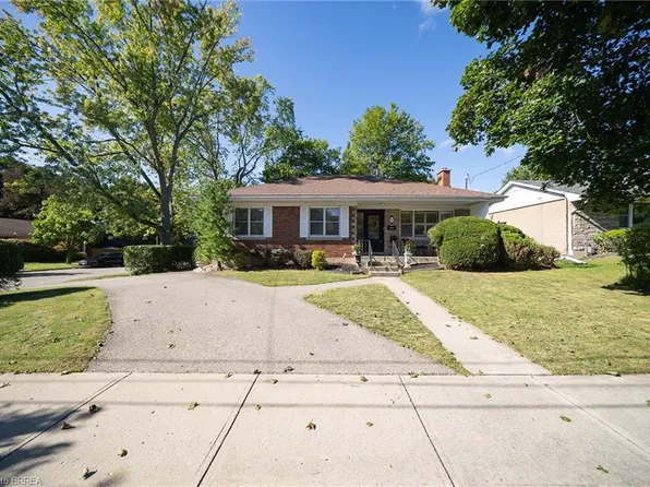 57 Devon St, Brantford, ON N3R 1M5