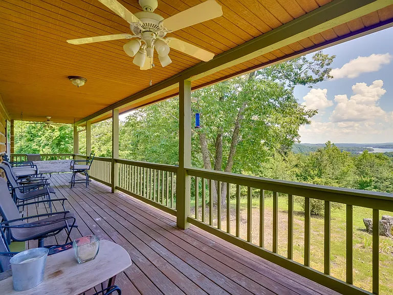 136 Mary Brown Ln — Photo 1