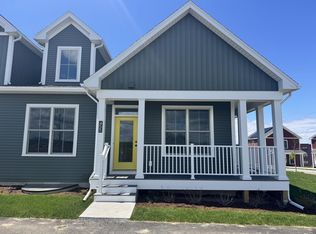 455 Old Farm Rd, South Burlington, VT 05403