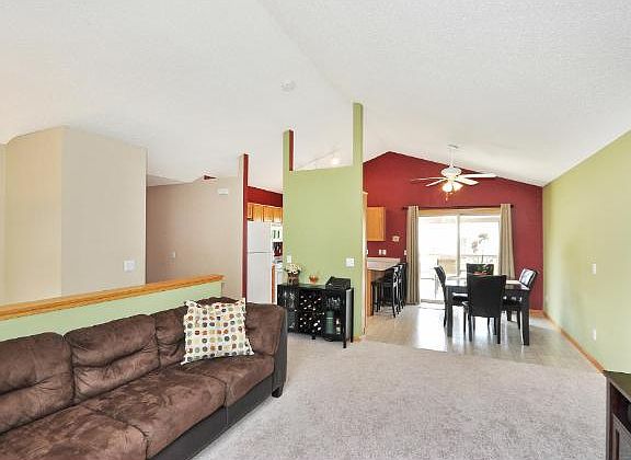 5th image of 4898 190th St W