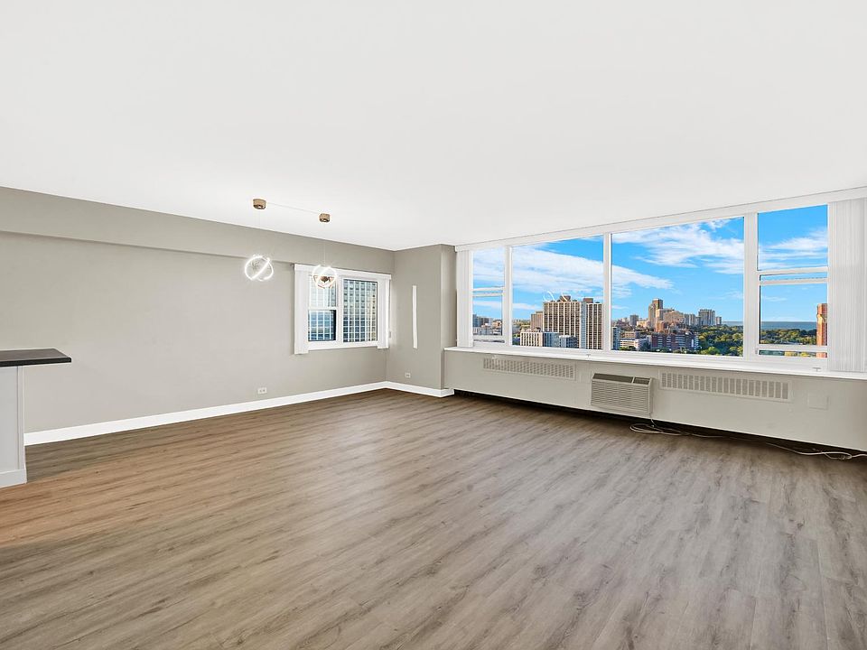 1st image of 4250 N Marine Dr APT 1928