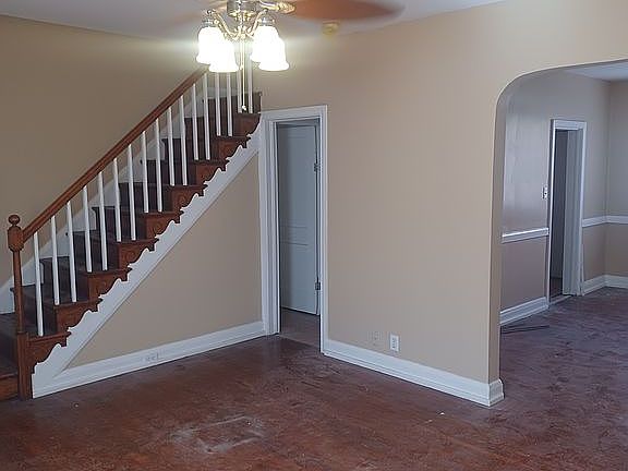 5th image of 532 Sheridan Ave