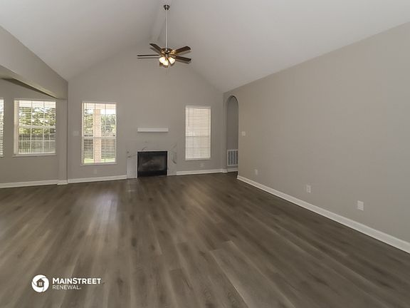 4th image of 8218 Shoregrove Dr