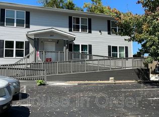 307 8th Ave E Unit 202, Hendersonville, NC 28792