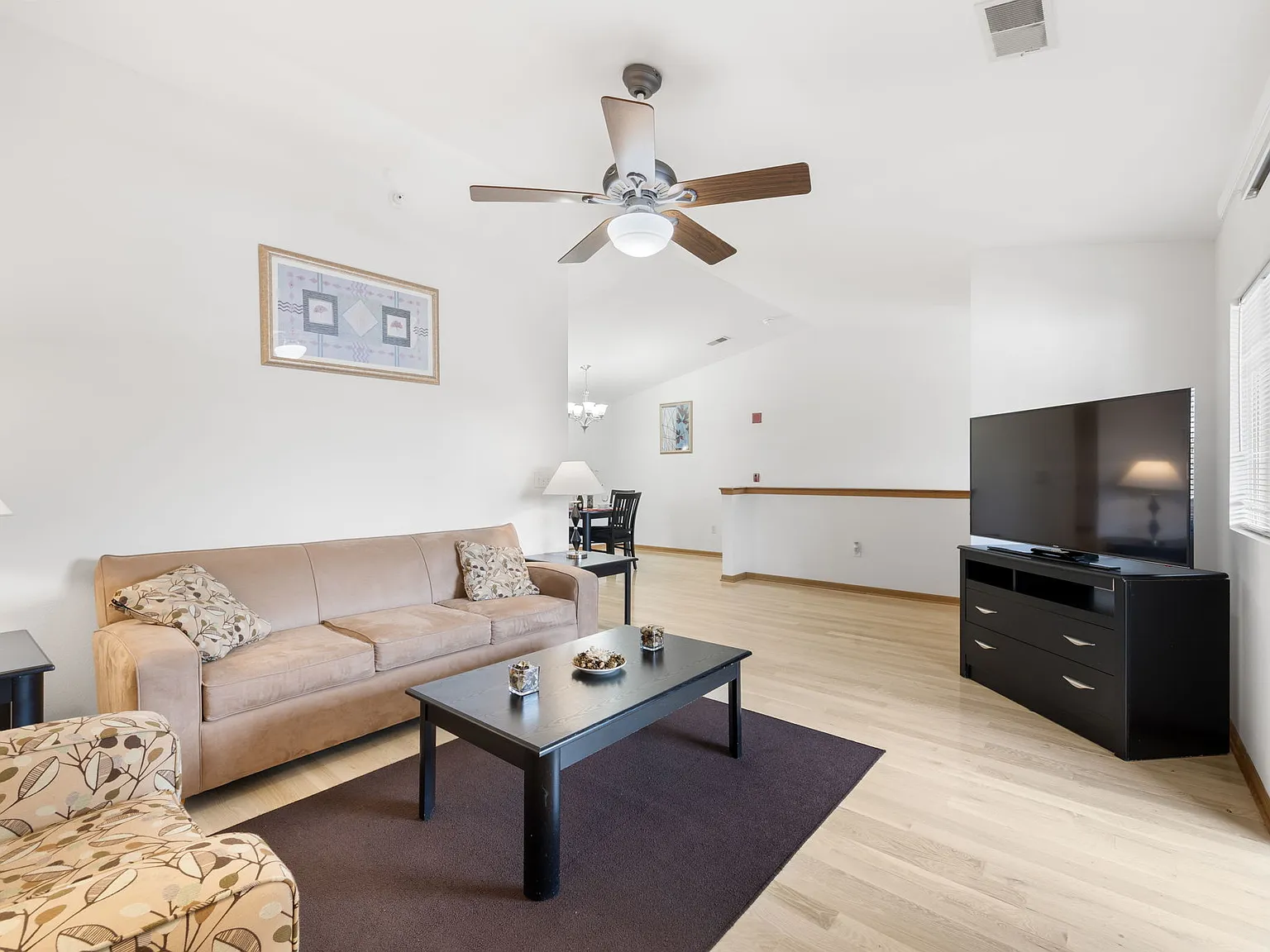 Villa Royale Apartments — Photo 2