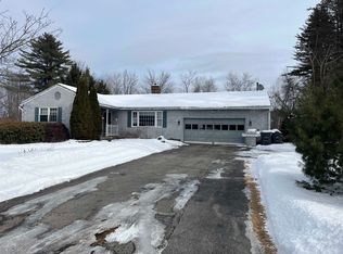 719 Eley Ln, Pembroke, NH 03275