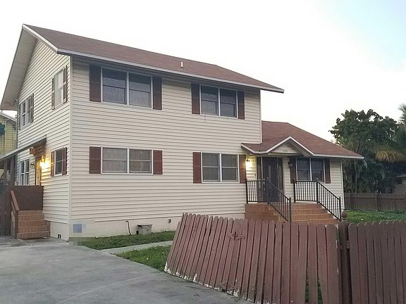 2nd image of 1320 SE 2nd Ave