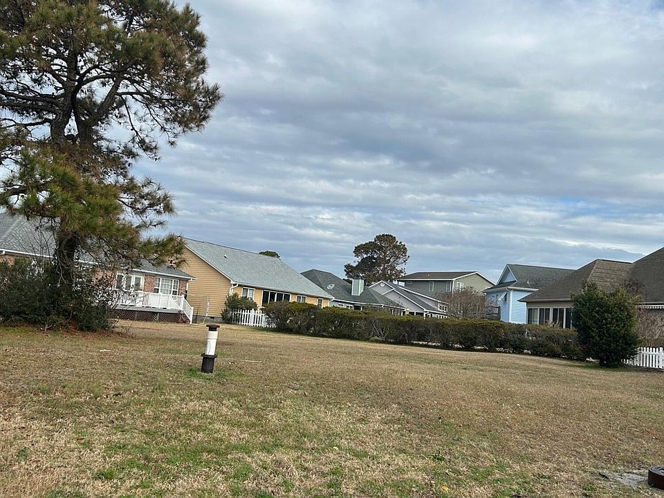1st image of 747 Gulf Stream Dr