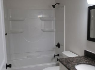 1209 6th St UNIT 2, Milford, IA 51351
