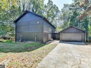 2820 Bluebird Cir, Duluth, GA 30096