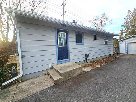 4th image of 5524 Park Way