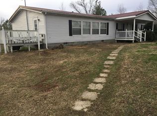 233 Ruby Dr, Holladay, TN 38341