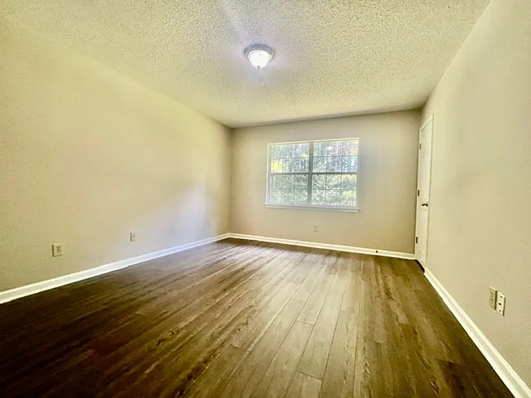 41-43 Cornerstone Dr NW — Photo 8
