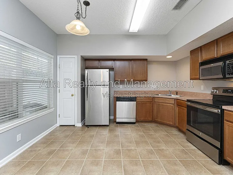 5260 Collins Rd #1304 — Photo 6
