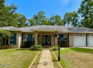 3013 Robalo Dr, Gautier, MS 39553