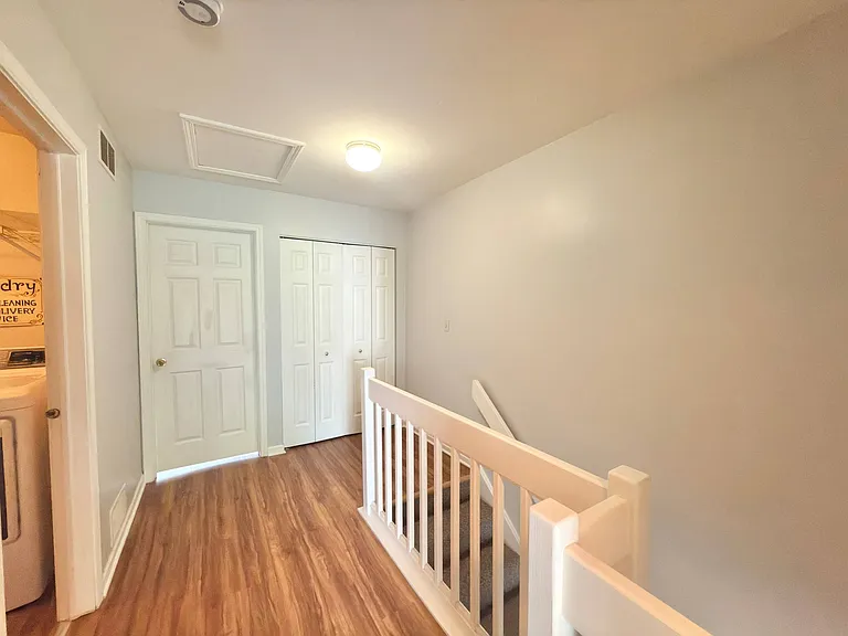 11 S Oakhurst Dr — Photo 15