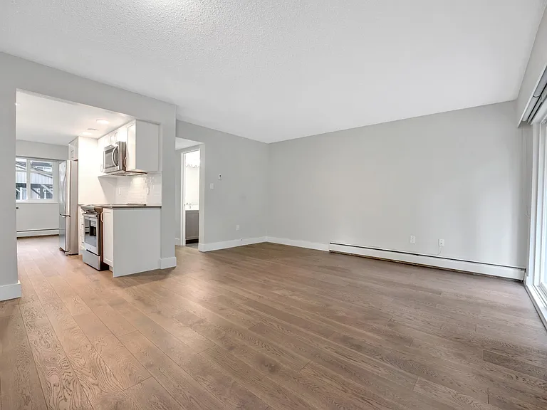 3701 Princess Ave — Photo 4