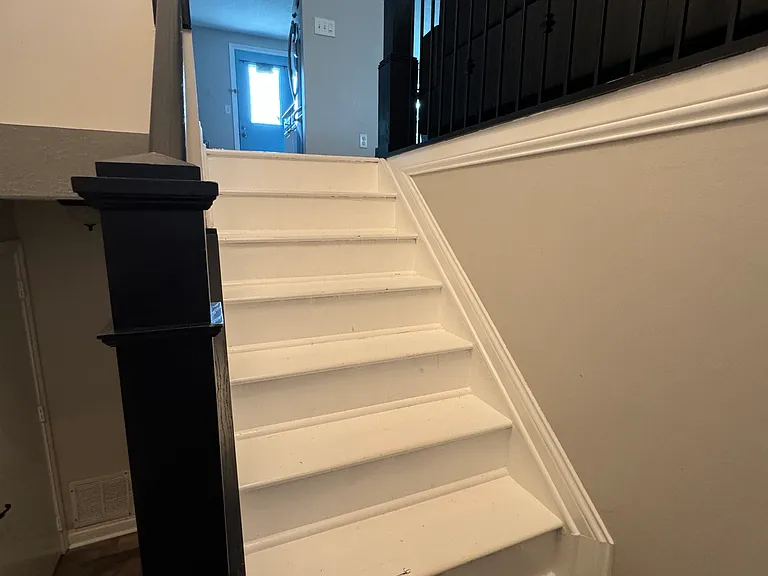 115 Heston Dr — Photo 5