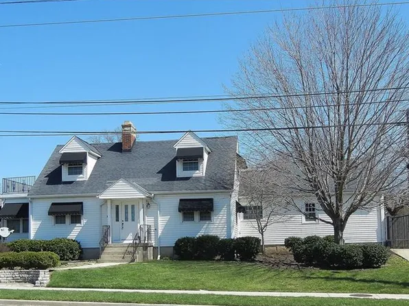 1520 Philadelphia Dr, Dayton, OH 45406